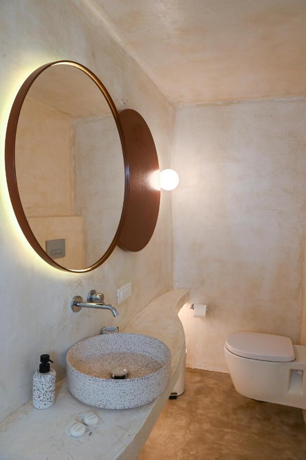 Naos Suites Vóthon エクステリア 写真