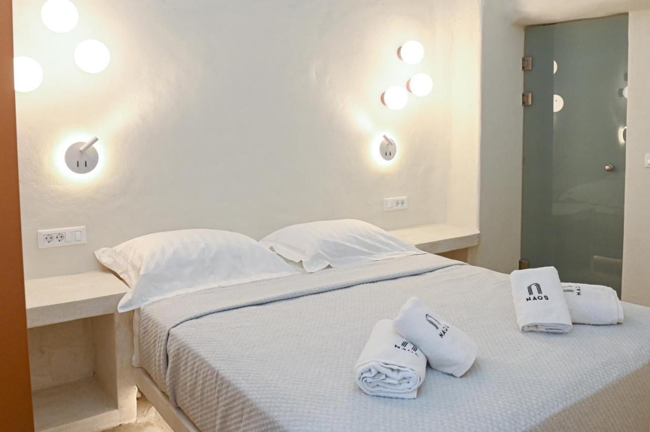 Naos Suites Vóthon エクステリア 写真