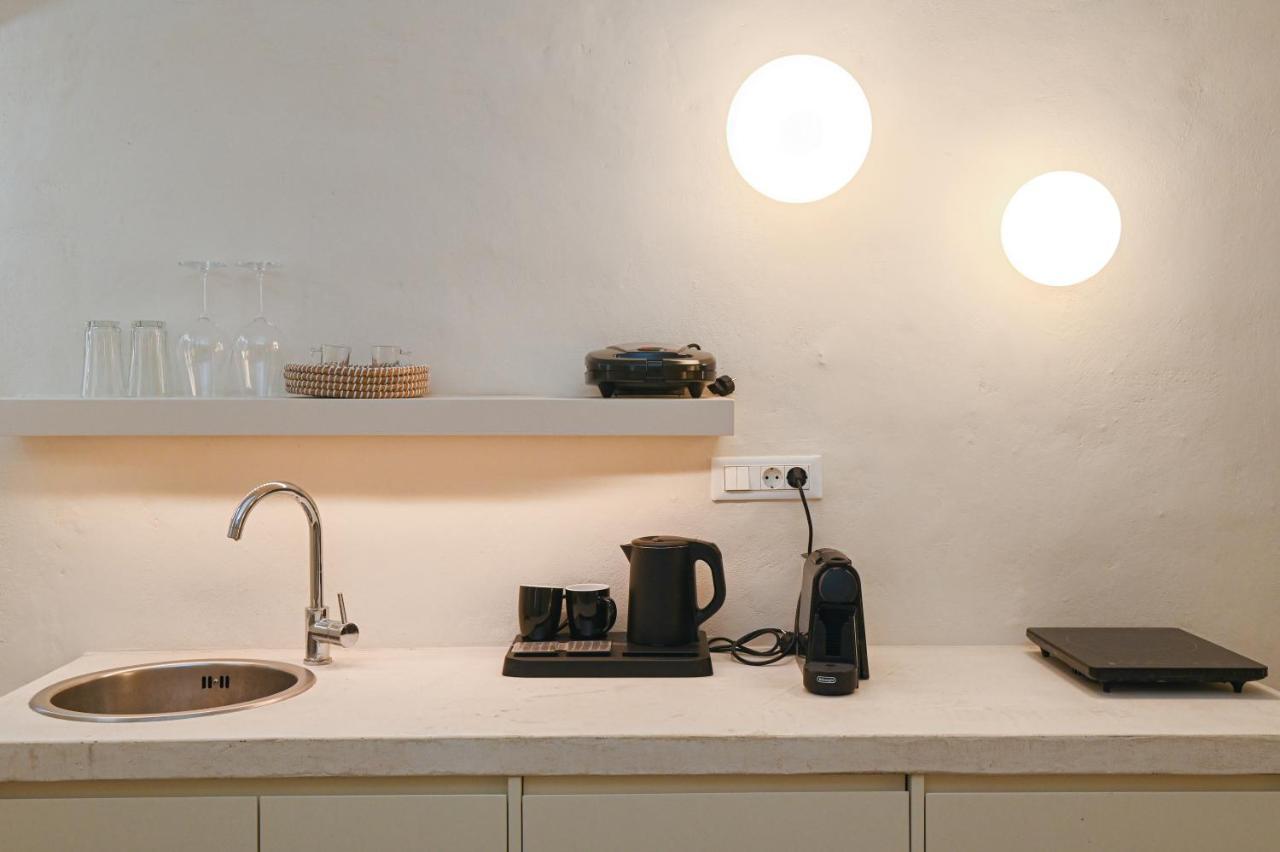 Naos Suites Vóthon エクステリア 写真